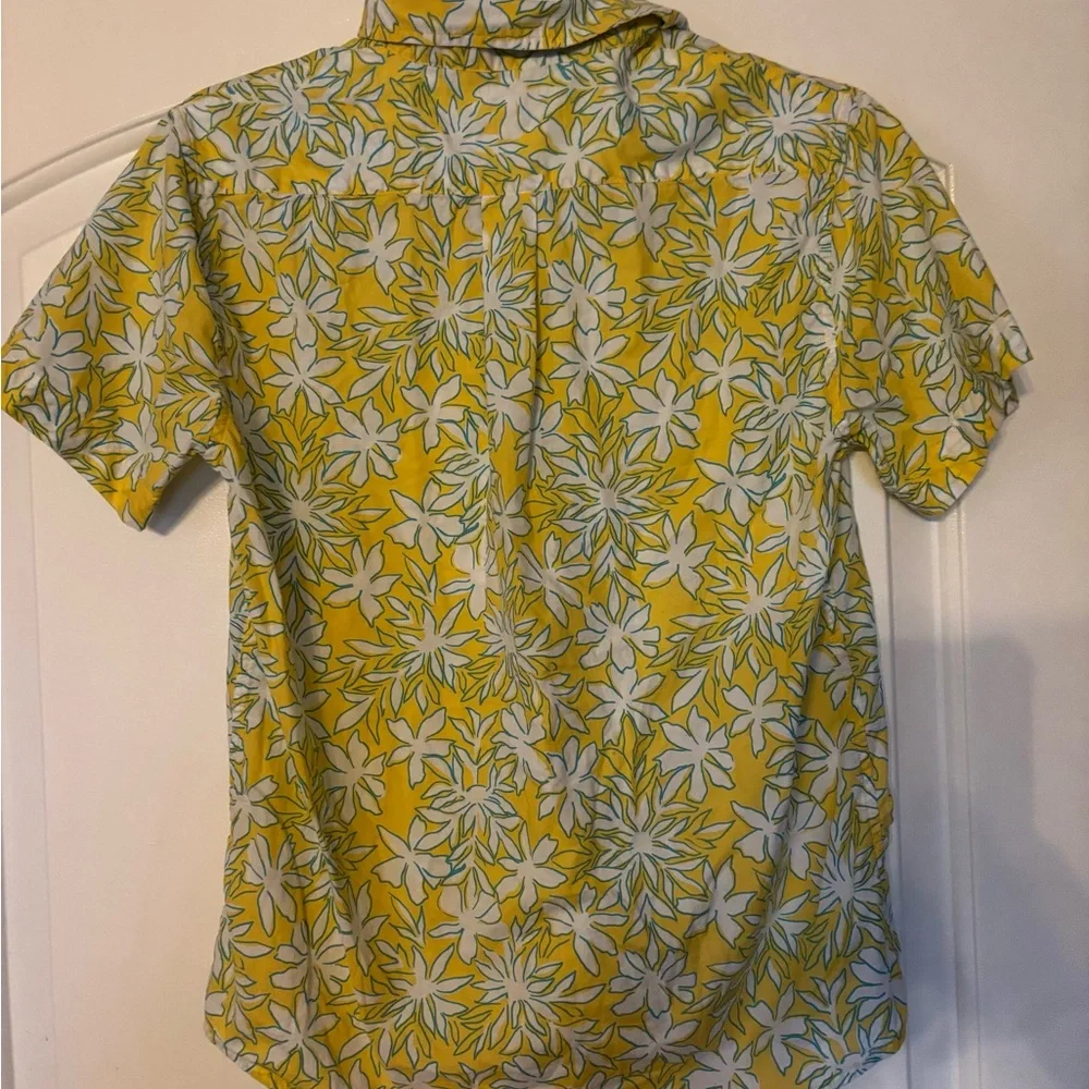 Vineyard Vines Yellow Floral‎ Button Down Shirt size XL